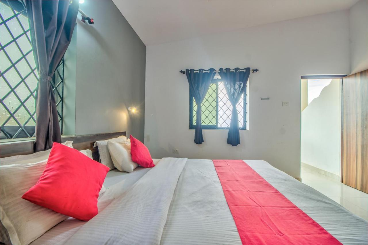 Beach Doorz  Hotel Baga Buitenkant foto