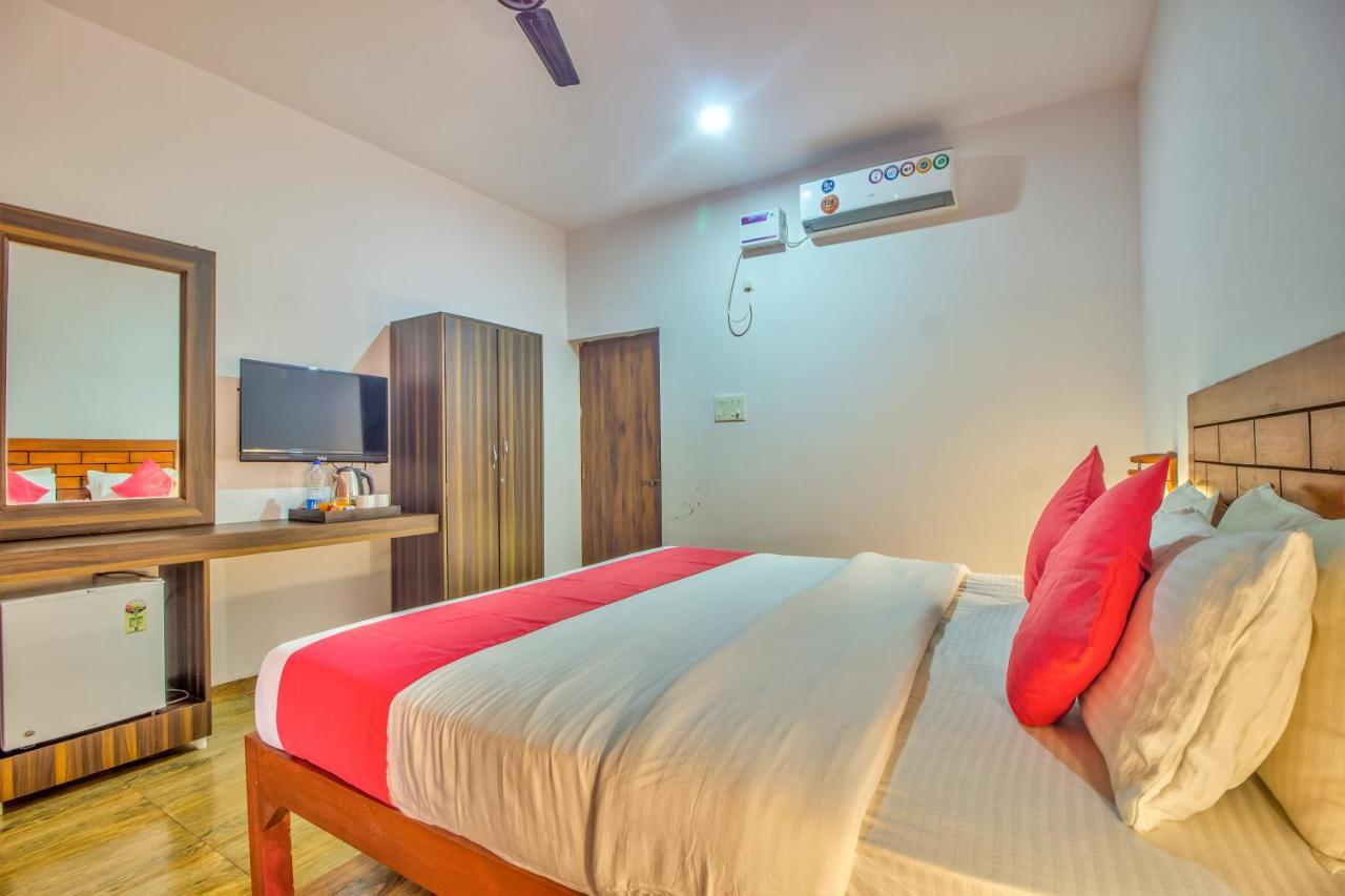 Beach Doorz  Hotel Baga Buitenkant foto