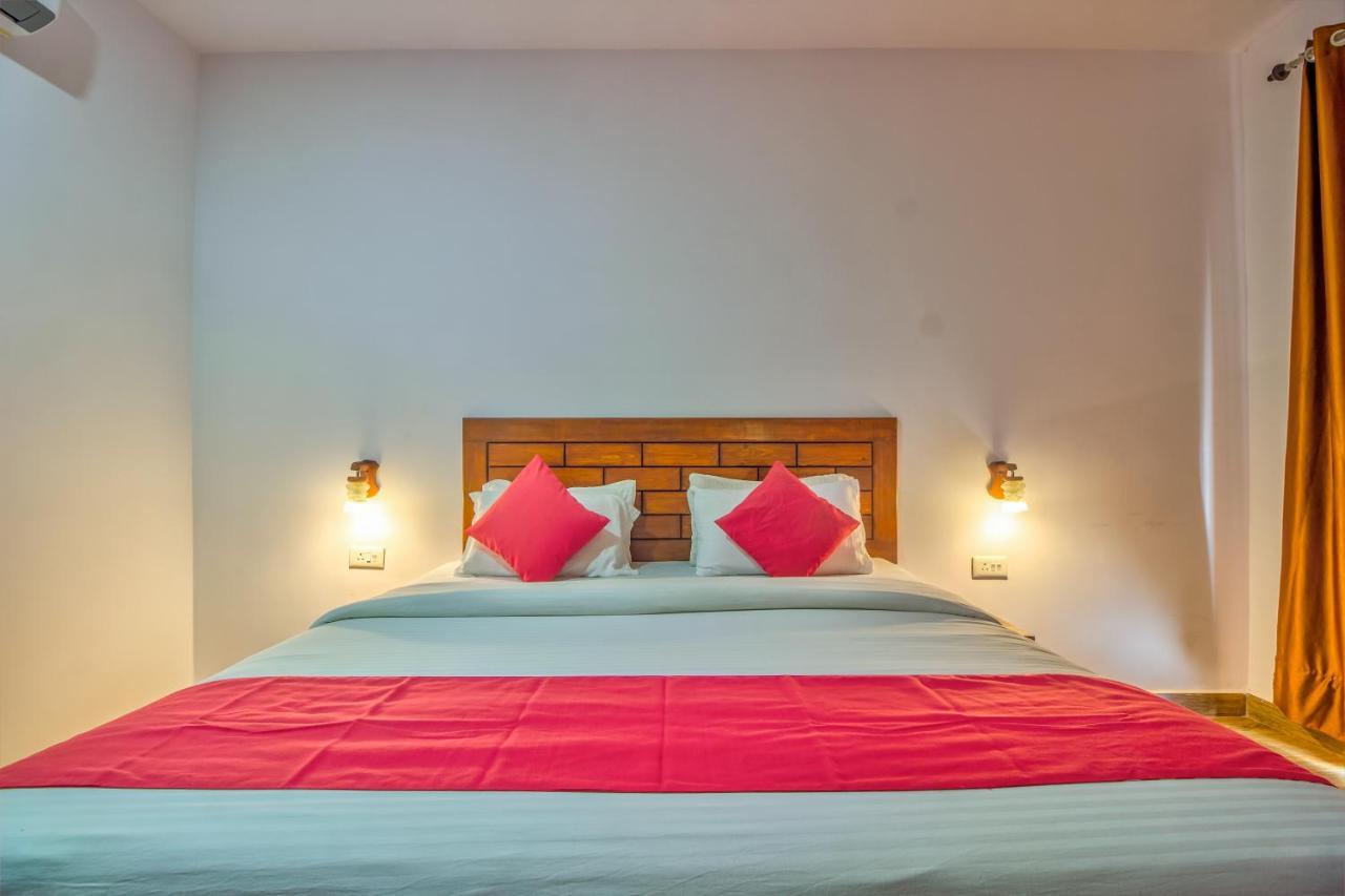 Beach Doorz  Hotel Baga Buitenkant foto
