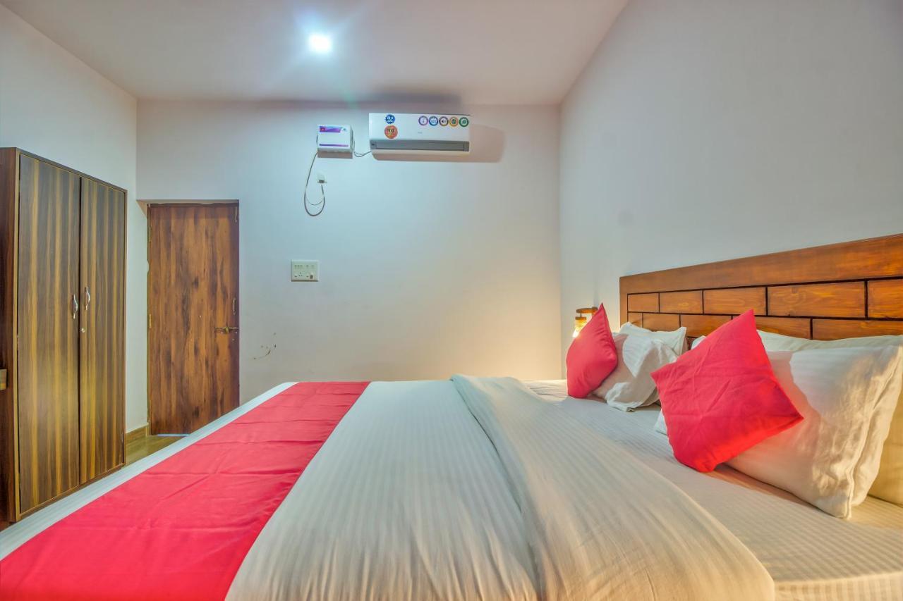 Beach Doorz  Hotel Baga Buitenkant foto